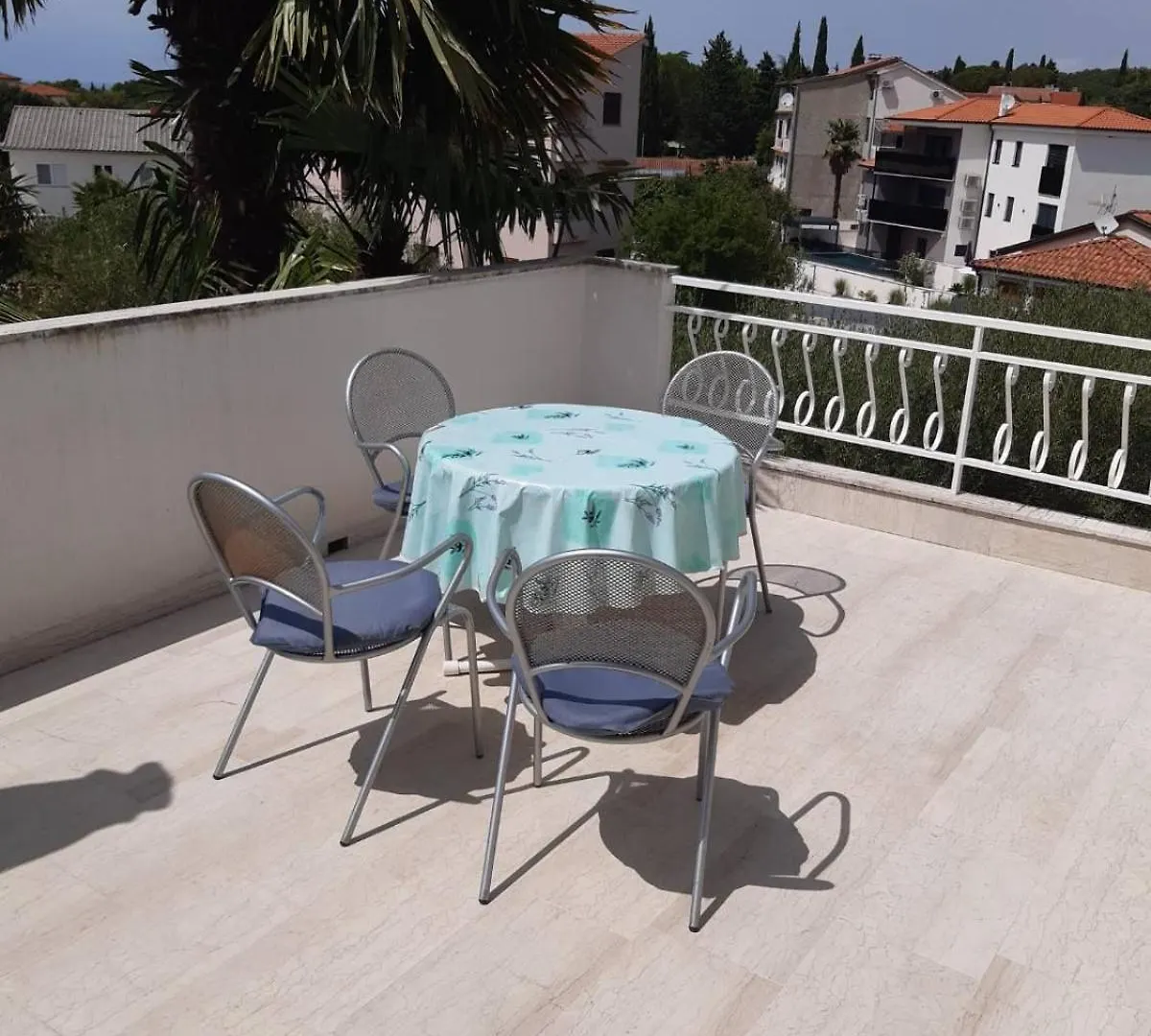 Apartments Cerovic Malinska 0*,