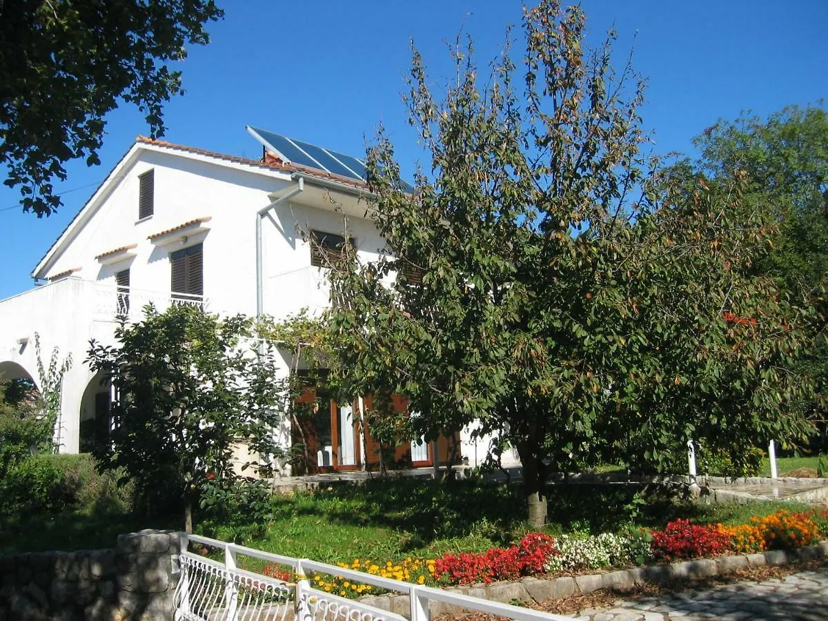 Apartments Cerovic Malinska