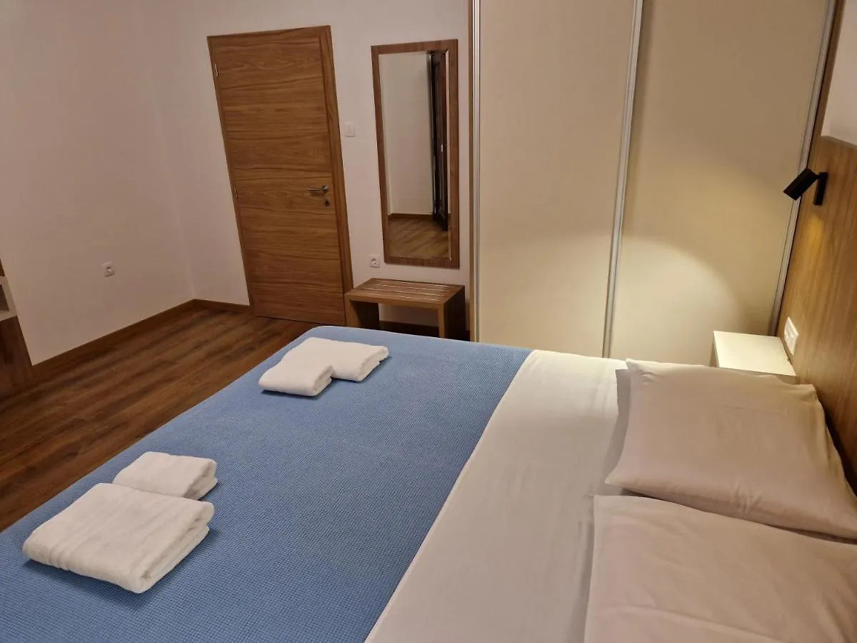Apartments Cerovic Malinska